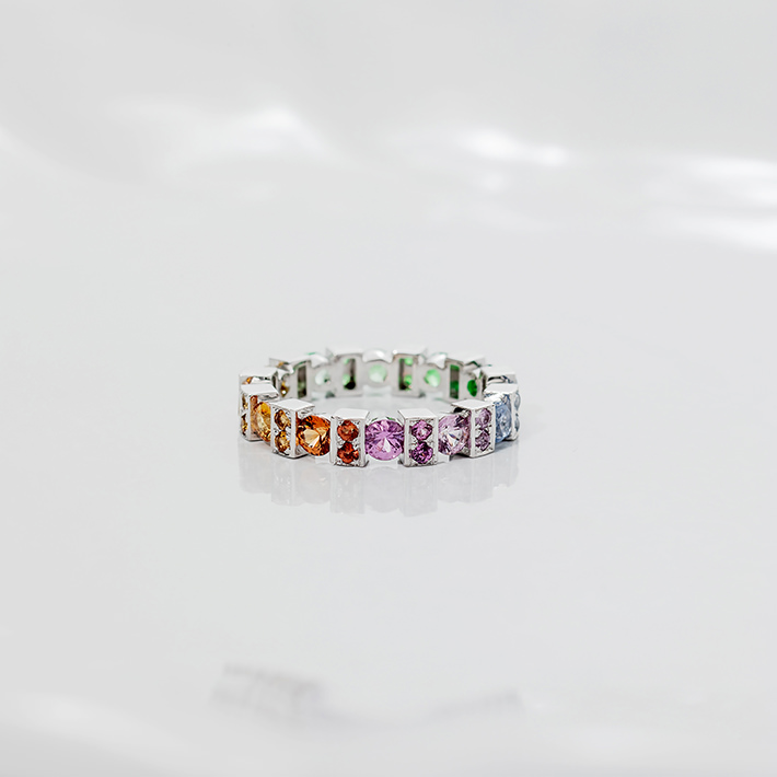 画像：Multicolor ring / WG