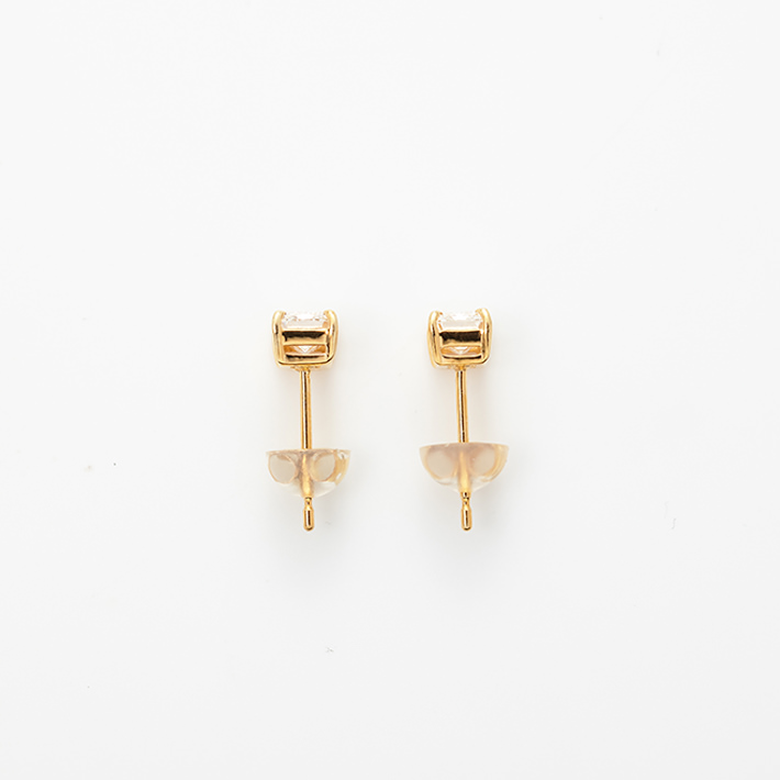 画像：Square pierced earring / Diamond2