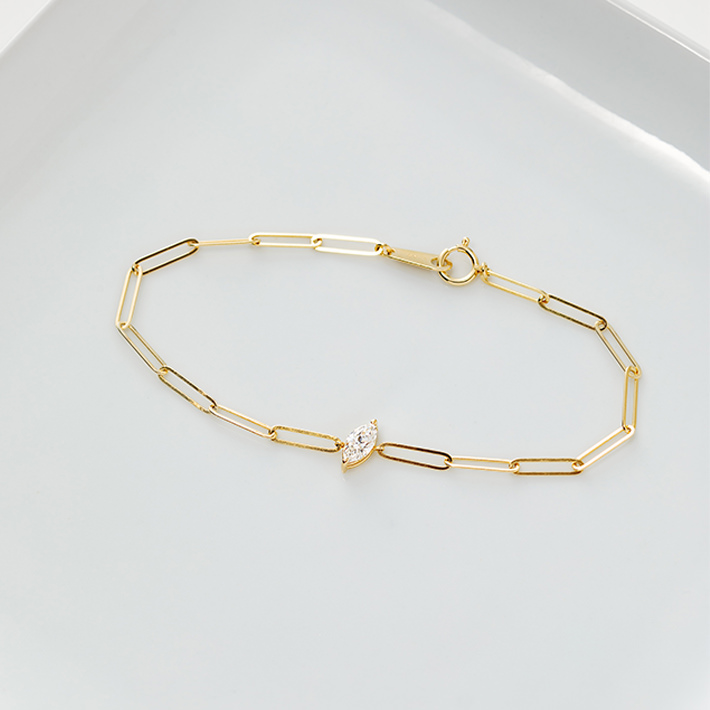 画像：Diamond bracelet Marquise shape